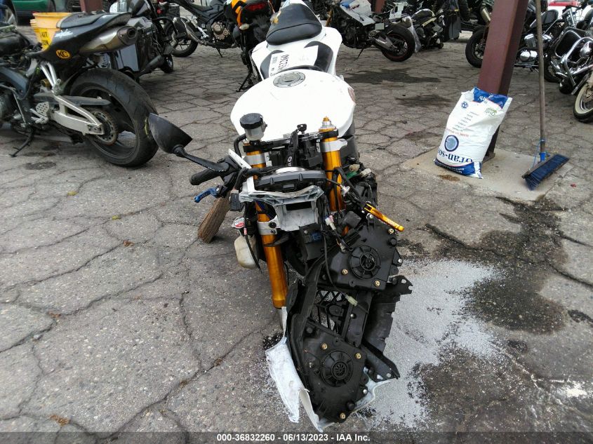 2009 YAMAHA YZFR6 JYARJ16E69A015148
