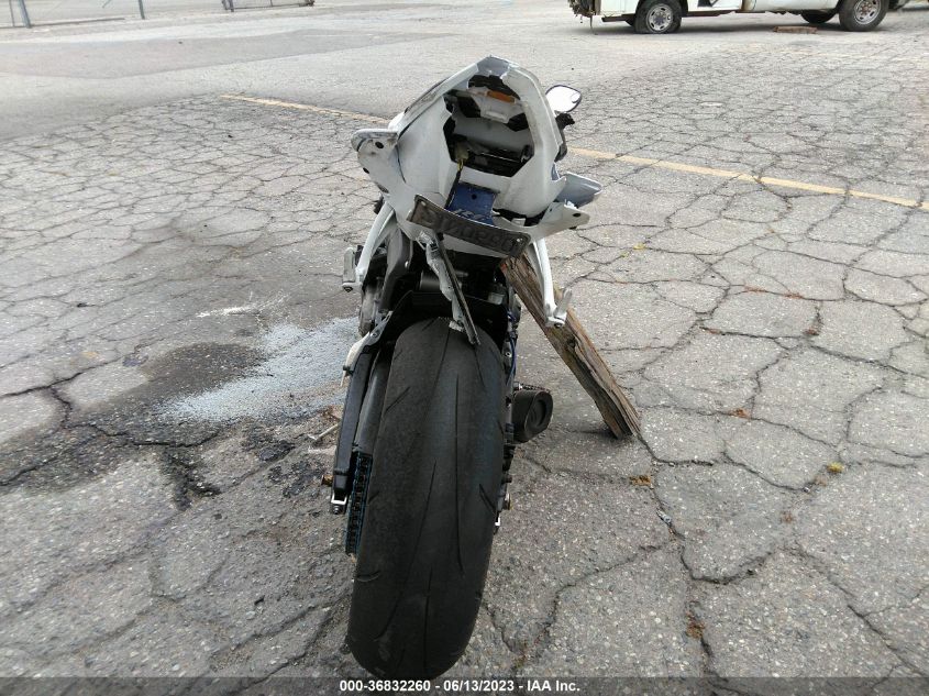 2009 YAMAHA YZFR6 JYARJ16E69A015148
