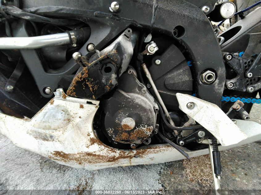 2009 YAMAHA YZFR6 JYARJ16E69A015148