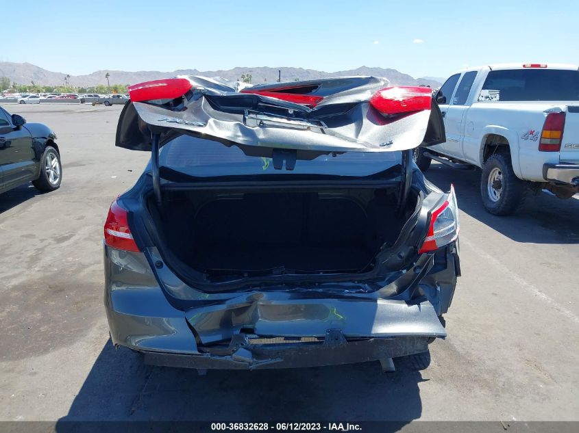 2015 FORD FOCUS SE - 1FADP3F29FL287858