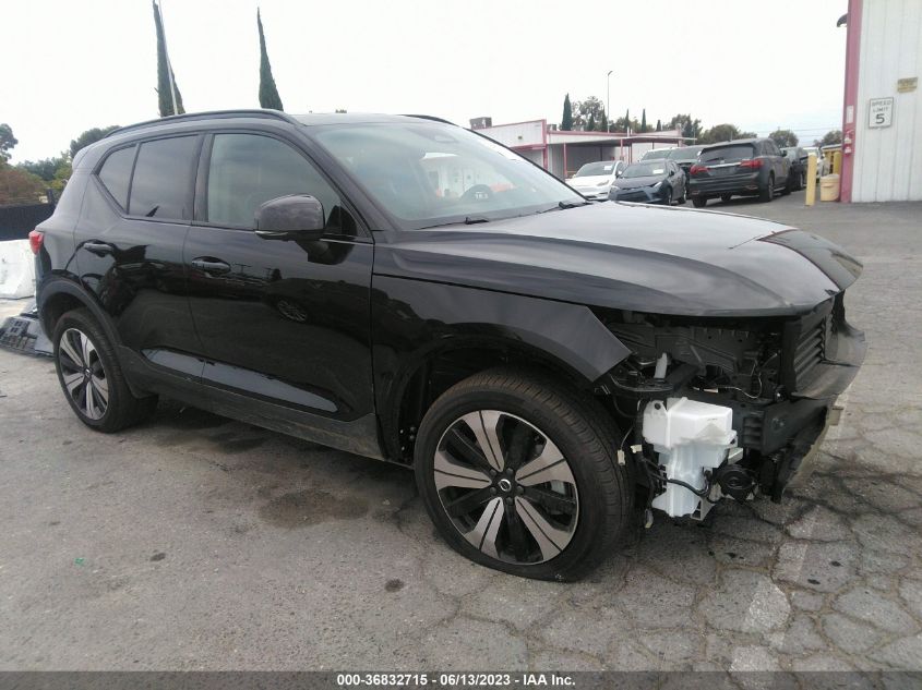 2023 VOLVO XC40 RECHARGE PURE PLUS YV4ED3UL3P2040004