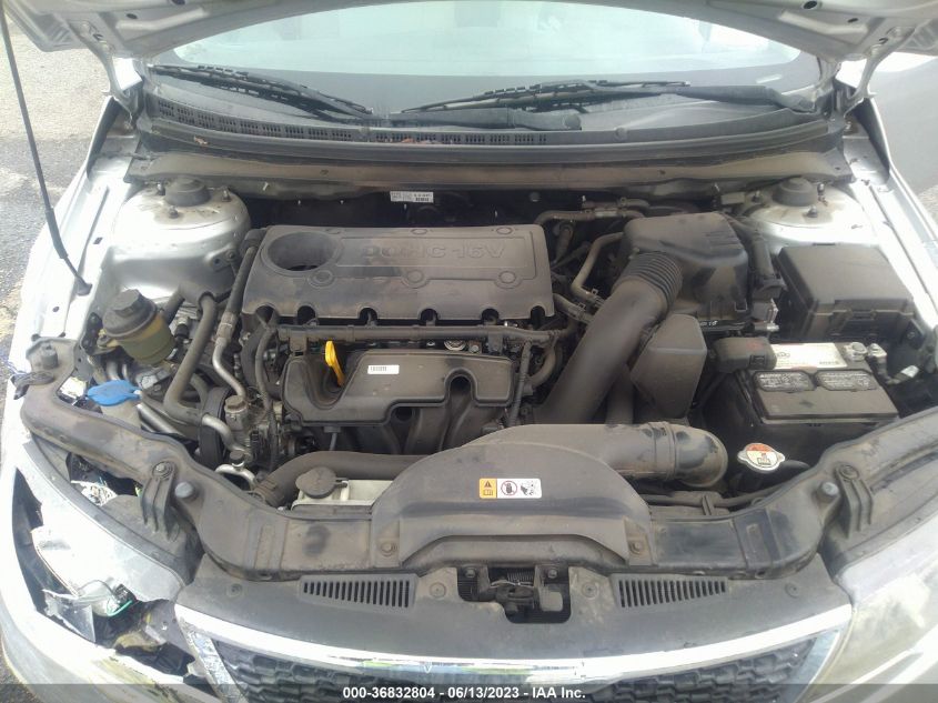 2013 KIA FORTE LX - KNAFT4A24D5676076