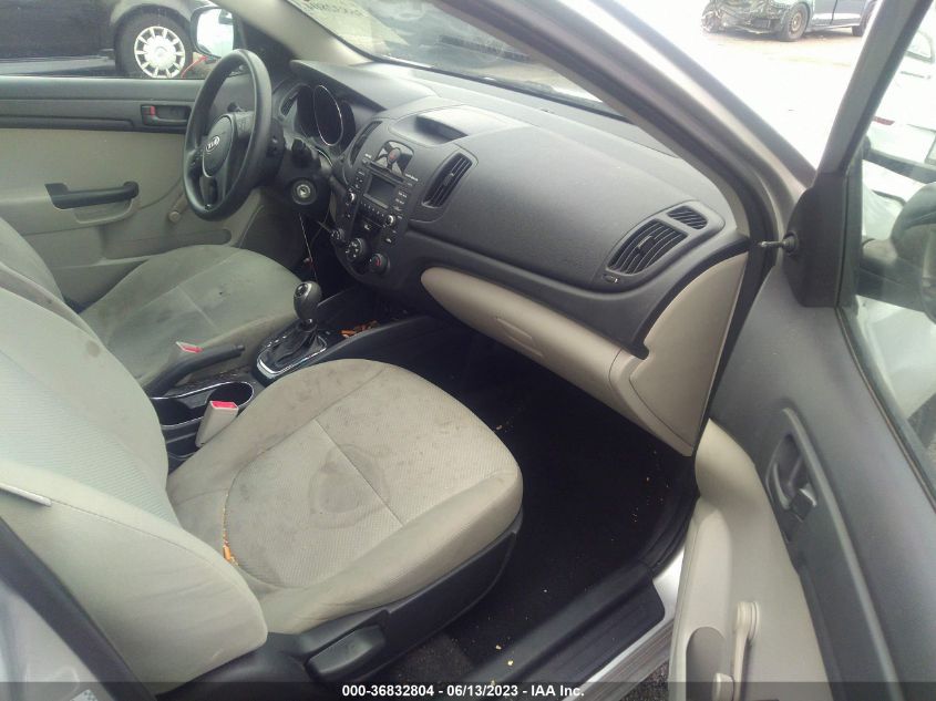 2013 KIA FORTE LX - KNAFT4A24D5676076