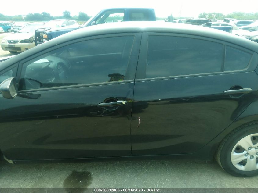 2016 KIA FORTE LX - KNAFK4A64G5486174