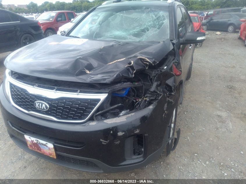 2014 KIA SORENTO LX - 5XYKT3A66EG436079