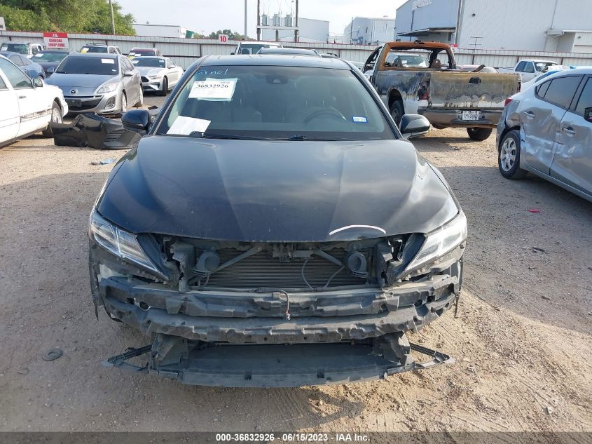 2018 TOYOTA CAMRY LE/SE/XLE/L - JTNB11HK0J3007768