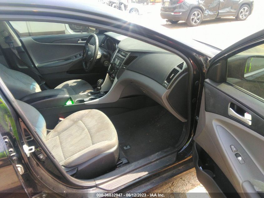 2013 HYUNDAI SONATA GLS - 5NPEB4AC5DH700315