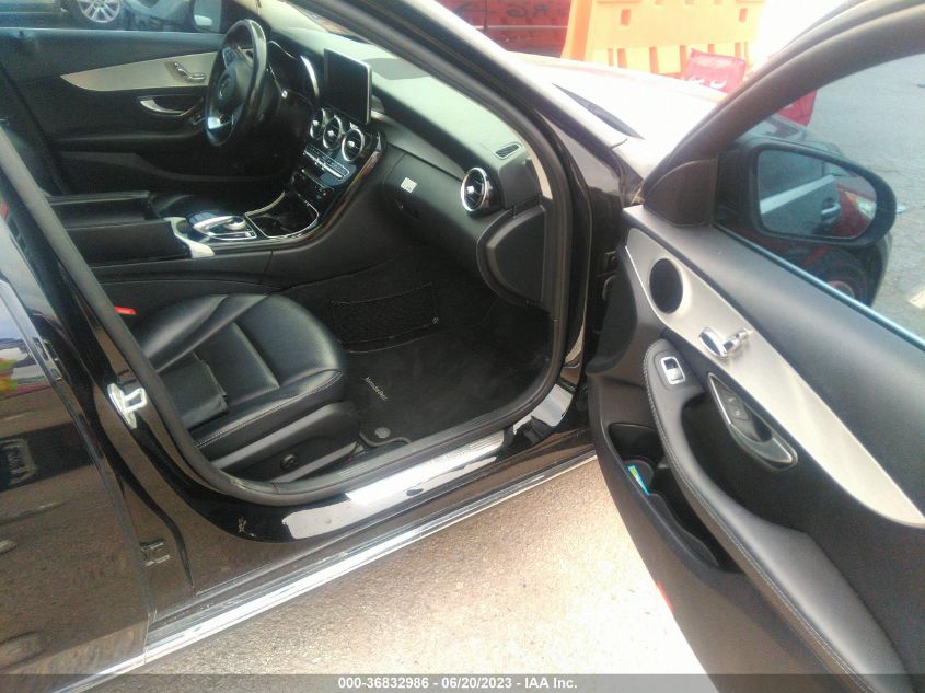 2016 MERCEDES-BENZ C-CLASS C 300 - 55SWF4JB9GU150098