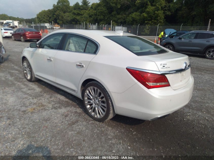 2016 BUICK LACROSSE PREMIUM II - 1G4GF5G30GF250416