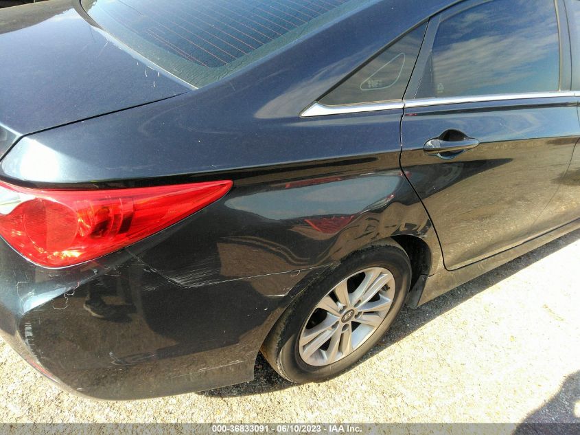 2014 HYUNDAI SONATA GLS - 5NPEB4AC6EH881636