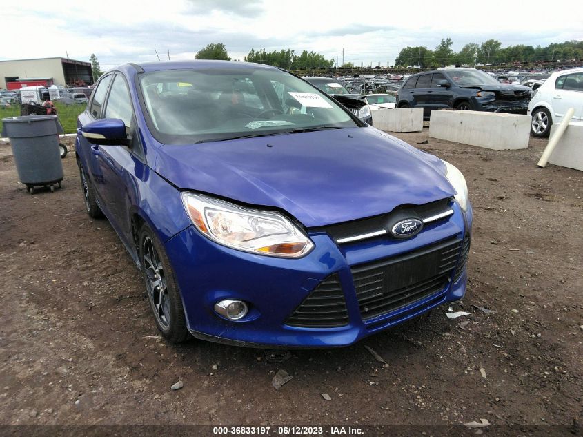 2014 FORD FOCUS SE - 1FADP3K24EL324013