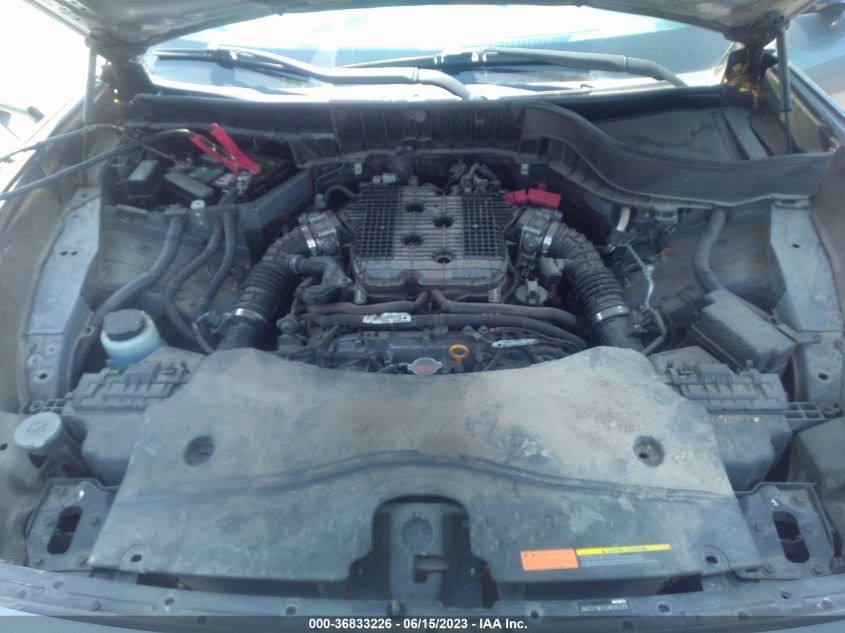 2014 INFINITI QX70 JN8CS1MU1EM450285