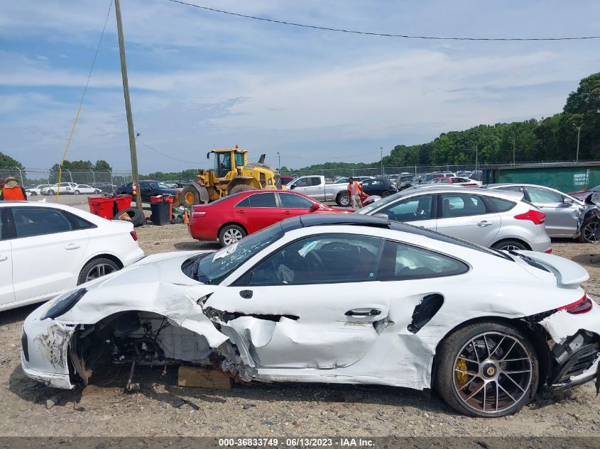 2018 PORSCHE 911 TURBO/TURBO S/GT2 RS - WP0AD2A90JS156613