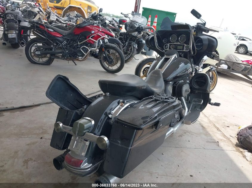 2010 HARLEY-DAVIDSON FLHTCU 1HD1FC419AB629204