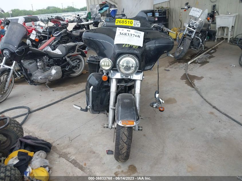 2010 HARLEY-DAVIDSON FLHTCU 1HD1FC419AB629204
