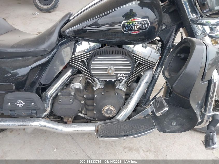 2010 HARLEY-DAVIDSON FLHTCU 1HD1FC419AB629204