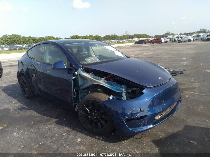 VIN 7SAYGDEE1NF431260 2022 TESLA MODEL Y LONG RANGE