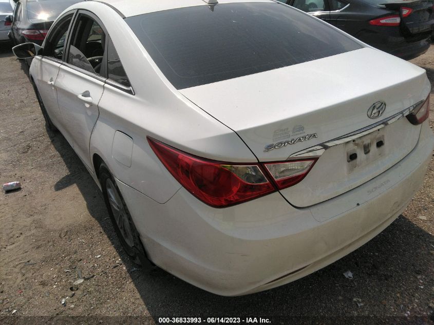 2013 HYUNDAI SONATA GLS - 5NPEB4AC5DH672029