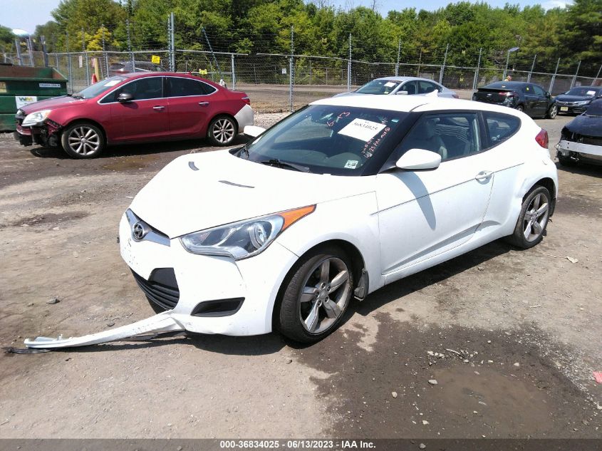 2013 HYUNDAI VELOSTER W/GRAY INT - KMHTC6AD6DU134417