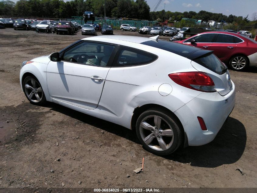 2013 HYUNDAI VELOSTER W/GRAY INT - KMHTC6AD6DU134417