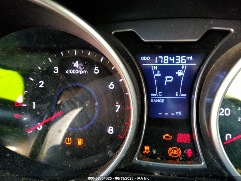 2013 HYUNDAI VELOSTER W/GRAY INT - KMHTC6AD6DU134417