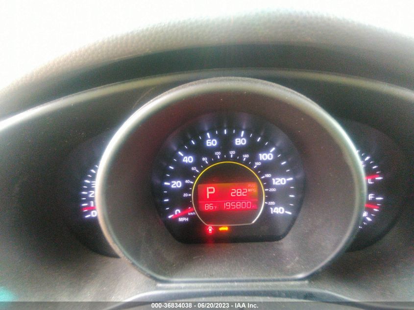 2015 KIA SOUL BASE - KNDJN2A20F7813386