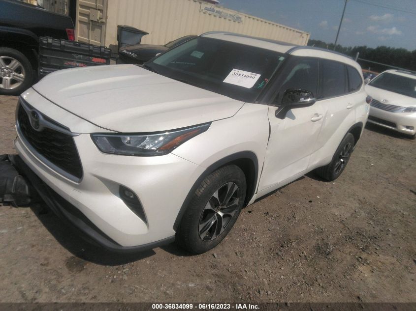2020 TOYOTA HIGHLANDER XLE - 5TDGZRAH7LS501210