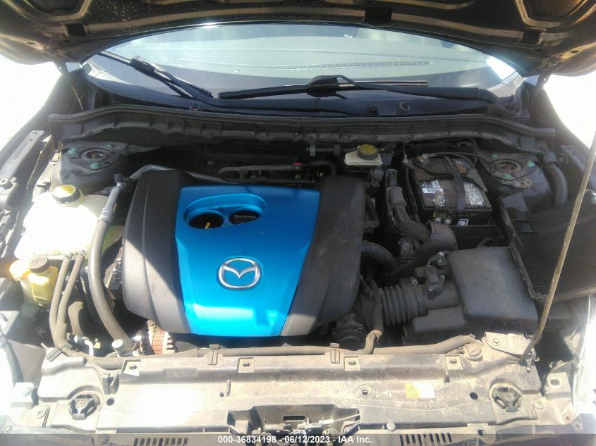 2013 MAZDA MAZDA3 I TOURING - JM1BL1L77D1747593