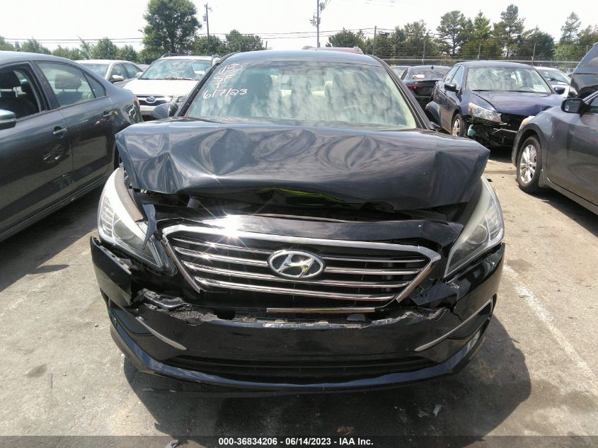 2017 HYUNDAI SONATA SE - 5NPE24AF3HH449617