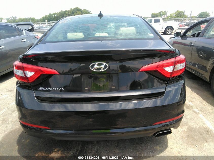 2017 HYUNDAI SONATA SE - 5NPE24AF3HH449617