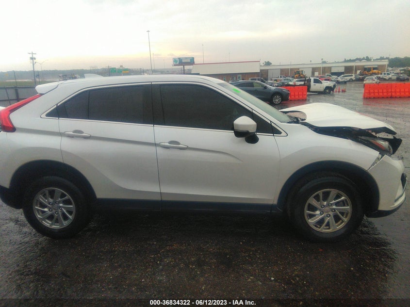 VIN JA4AS3AA1JZ063977 2018 MITSUBISHI ECLIPSE CROSS ES