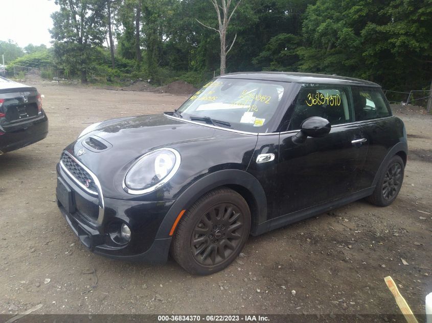 2019 MINI HARDTOP 2 DOOR COOPER S WMWXP7C5XK2A52981