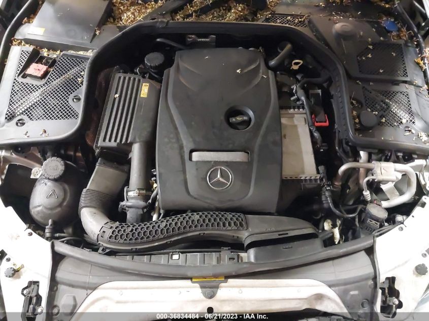 2015 MERCEDES-BENZ C 300 SPORT 4MATIC/LUXURY 4MATIC/4MATIC - 55SWF4KB1FU011340