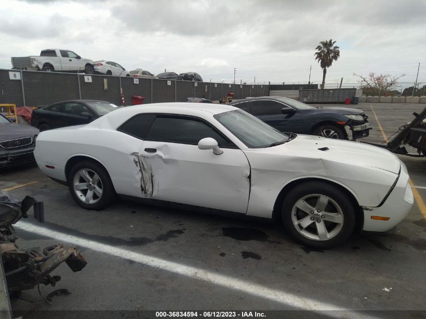 2013 DODGE CHALLENGER SXT - 2C3CDYAG8DH607233