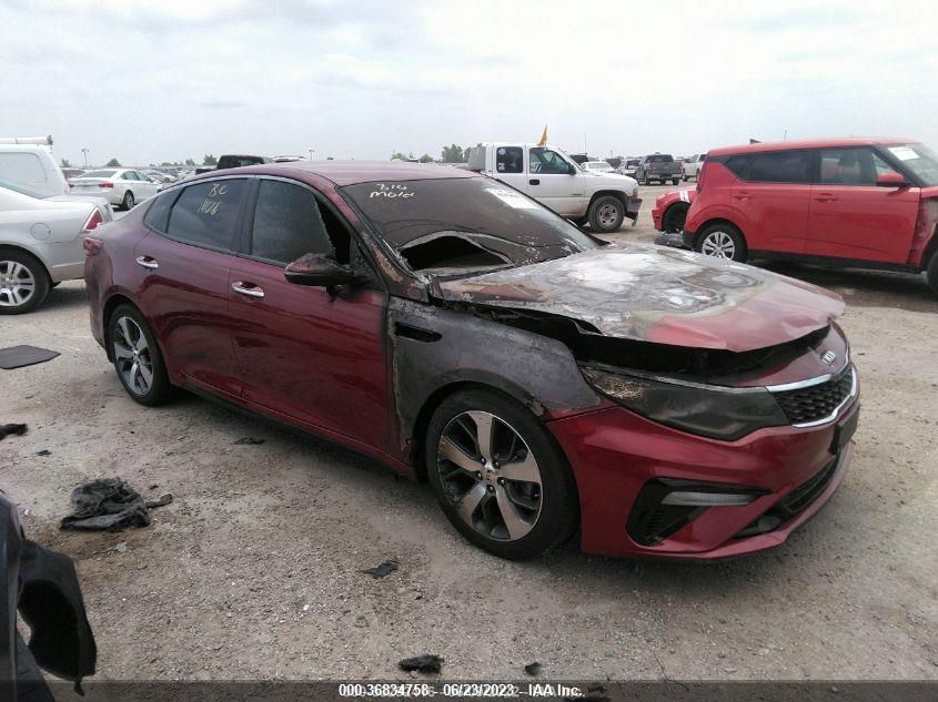2020 KIA OPTIMA S - 5XXGT4L31LG408402