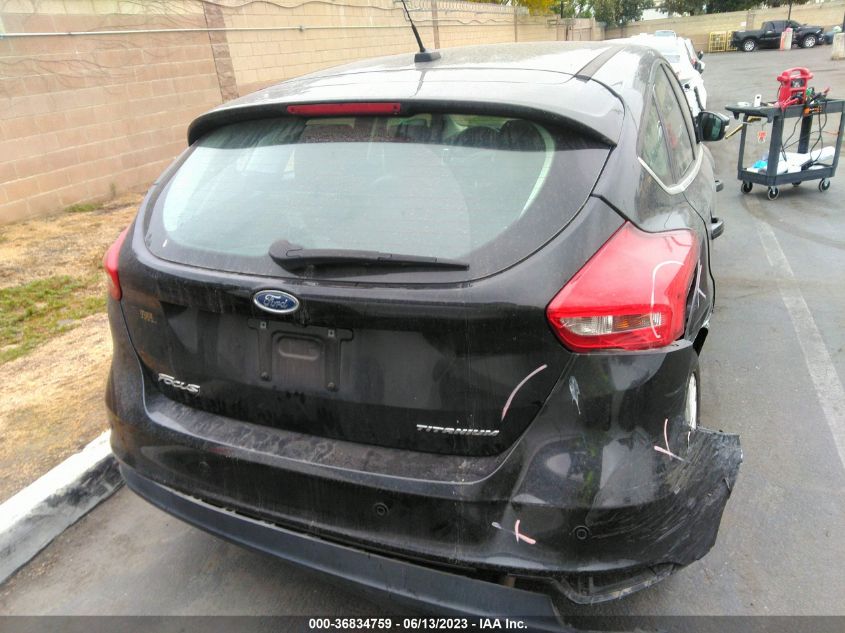 2015 FORD FOCUS TITANIUM - 1FADP3N27FL324391