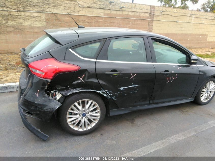 2015 FORD FOCUS TITANIUM - 1FADP3N27FL324391