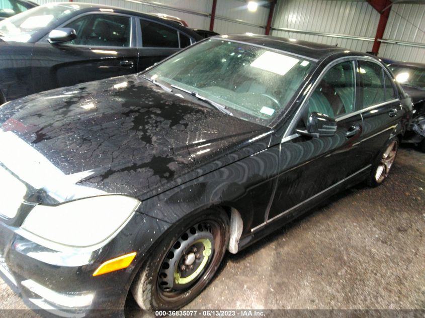 2013 MERCEDES-BENZ C-CLASS C 300 - WDDGF8AB9DR297305
