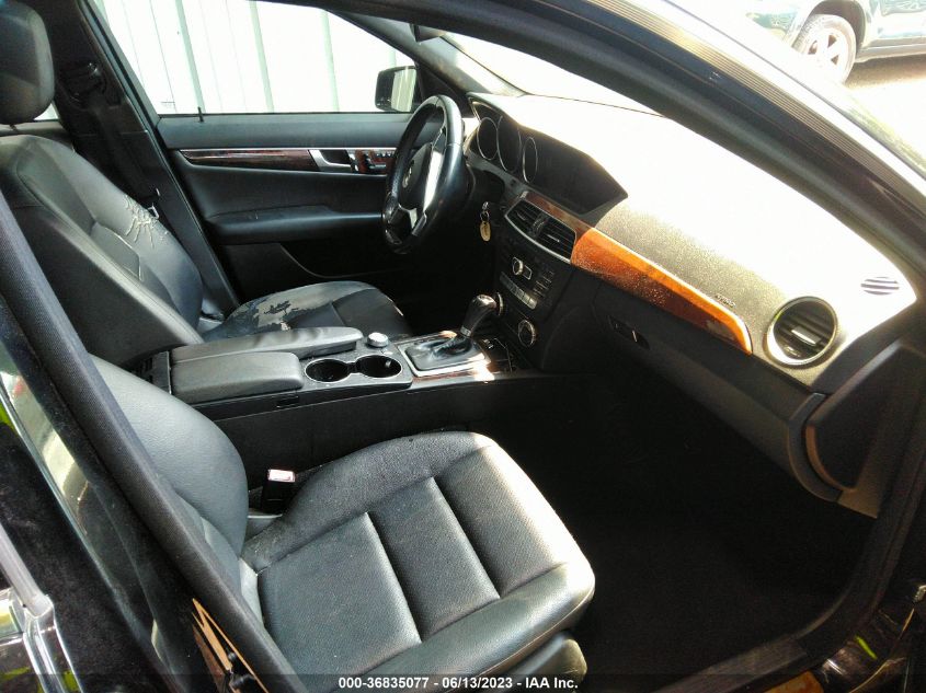 2013 MERCEDES-BENZ C-CLASS C 300 - WDDGF8AB9DR297305