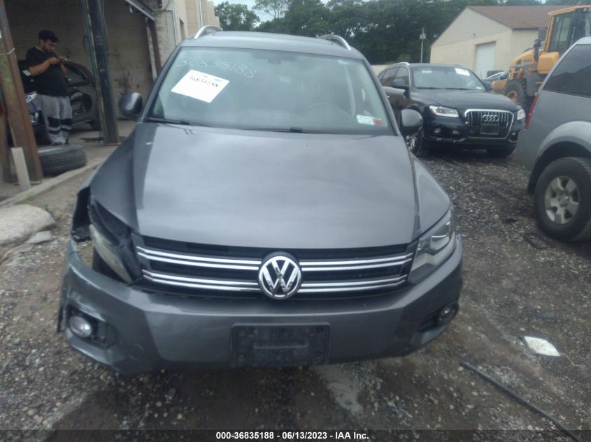 2016 VOLKSWAGEN TIGUAN S/SE/SEL/R-LINE - WVGBV7AX9GW557572