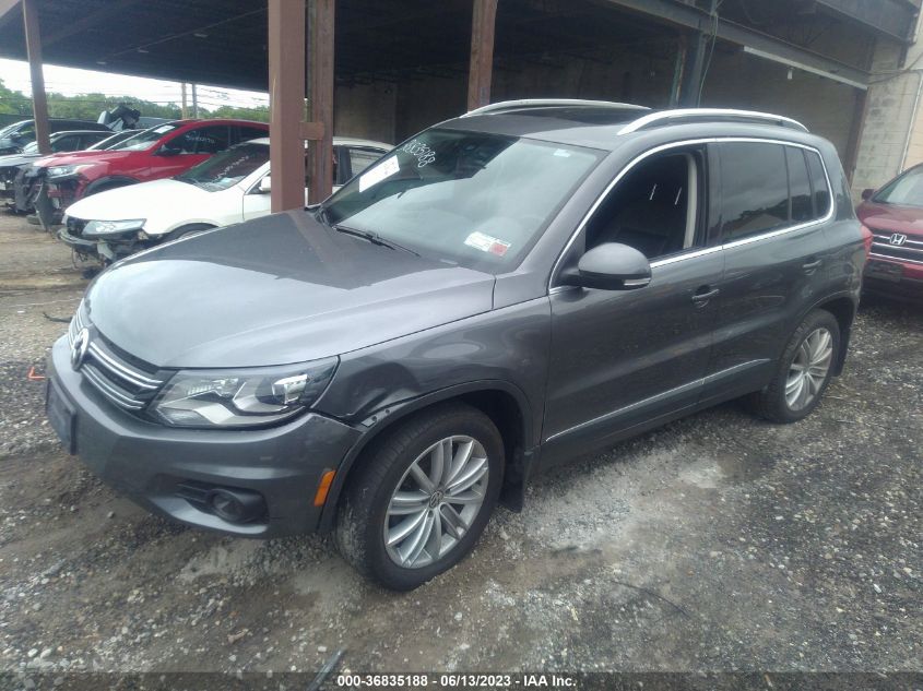 2016 VOLKSWAGEN TIGUAN S/SE/SEL/R-LINE - WVGBV7AX9GW557572