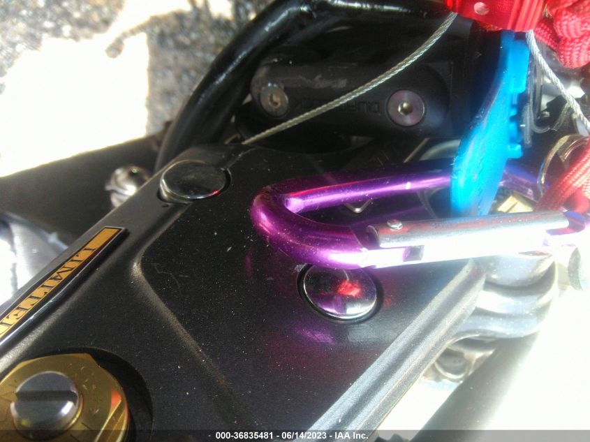 2006 SUZUKI GSX1300 R JS1GW71A962101509