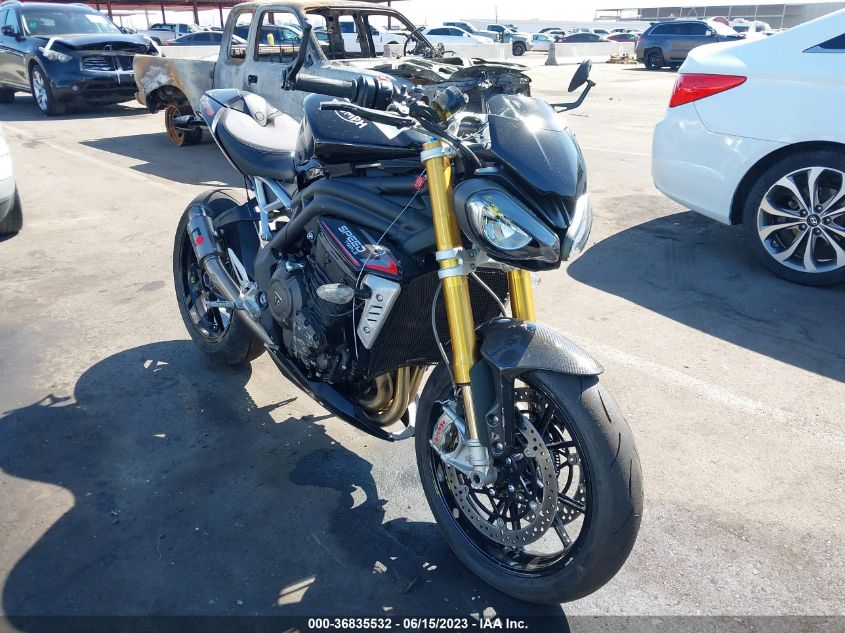 2022 TRIUMPH MOTORCYCLE SPEED TRIPLE 1200 RS - SMTP01ST4NTAW2183