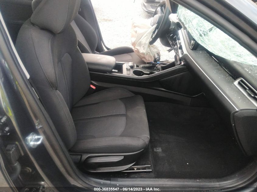 2022 KIA K5 LXS - 5XXG14J2SNG1E7081