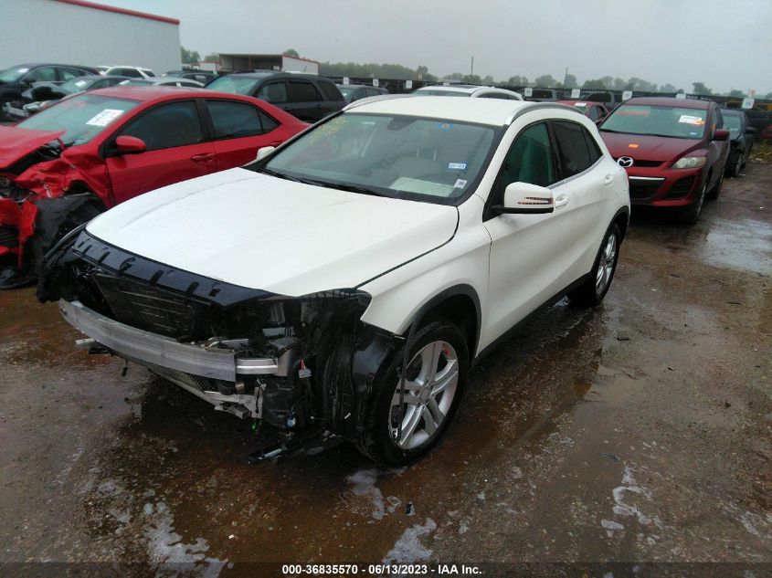 2015 MERCEDES-BENZ GLA-CLASS GLA 250 - WDCTG4EB5FJ167803