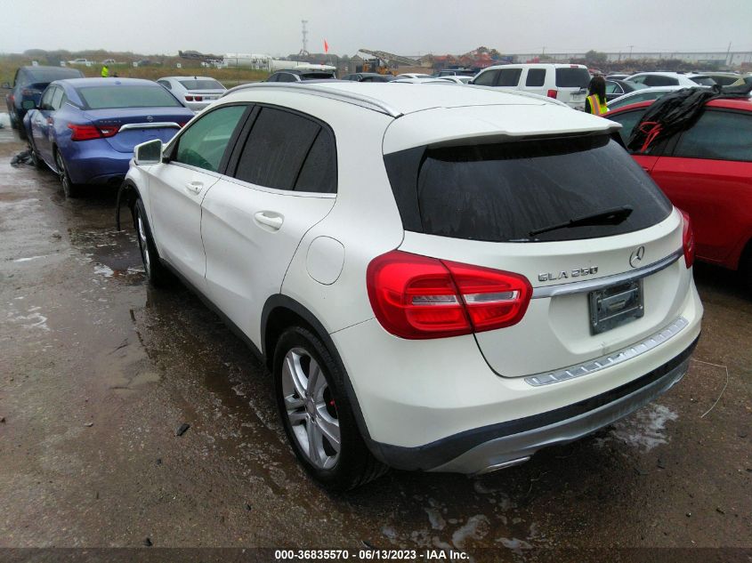 2015 MERCEDES-BENZ GLA-CLASS GLA 250 - WDCTG4EB5FJ167803