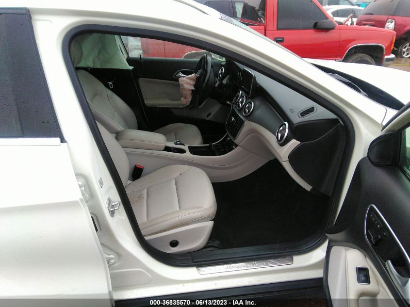 2015 MERCEDES-BENZ GLA-CLASS GLA 250 - WDCTG4EB5FJ167803