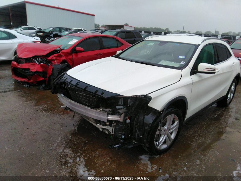 2015 MERCEDES-BENZ GLA-CLASS GLA 250 - WDCTG4EB5FJ167803