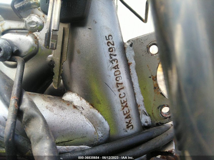 2009 KAWASAKI EX650 C - JKAEXEC179DA37925