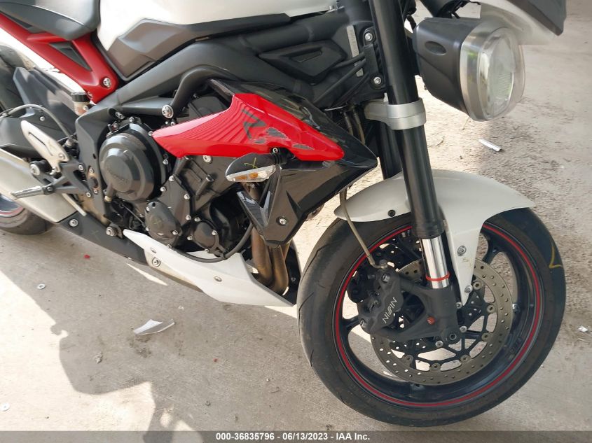 2015 TRIUMPH MOTORCYCLE STREET TRIPLE R SMTL03NE9FT676006